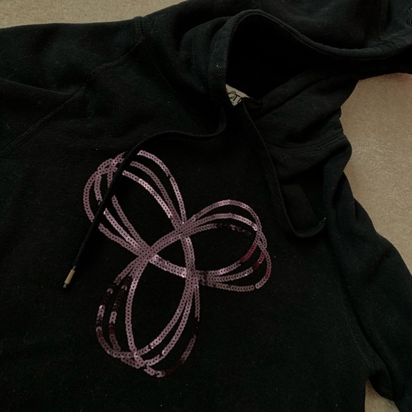 TNA sportswear black hoodie - Picture 3 of 4